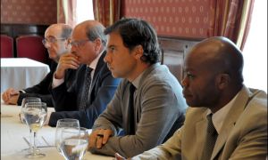 Dinar-col·loqui: Desenvolupament econòmic a les àrees urbanes de Sudàfrica