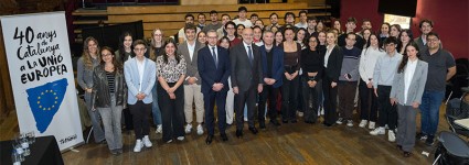 Membres de la Fundació Catalunya Europa participen a la Jornada de Joventut i Democràcia Europea